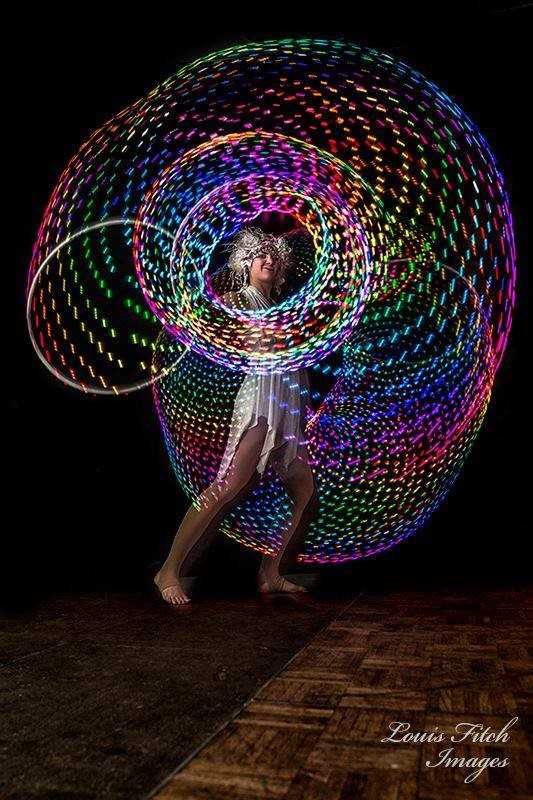 LED Hula Hoop picture glow in the dark performer