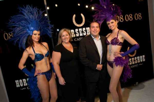 chicago event entertainment showgirls