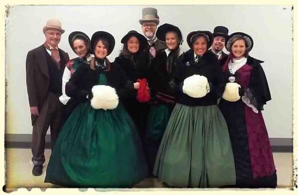 Merry Maskers - Christmas Carolers - Image 3